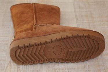 Boot - 9" Rugged Sole Sheepskin