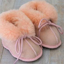 Children&#39;s Sheepskin Slippers