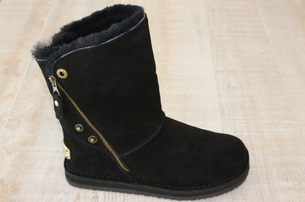 Sheepskin Boots