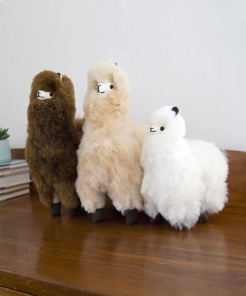 Alpaca Stuffed Alpaca – Sheepskin and Alpaca